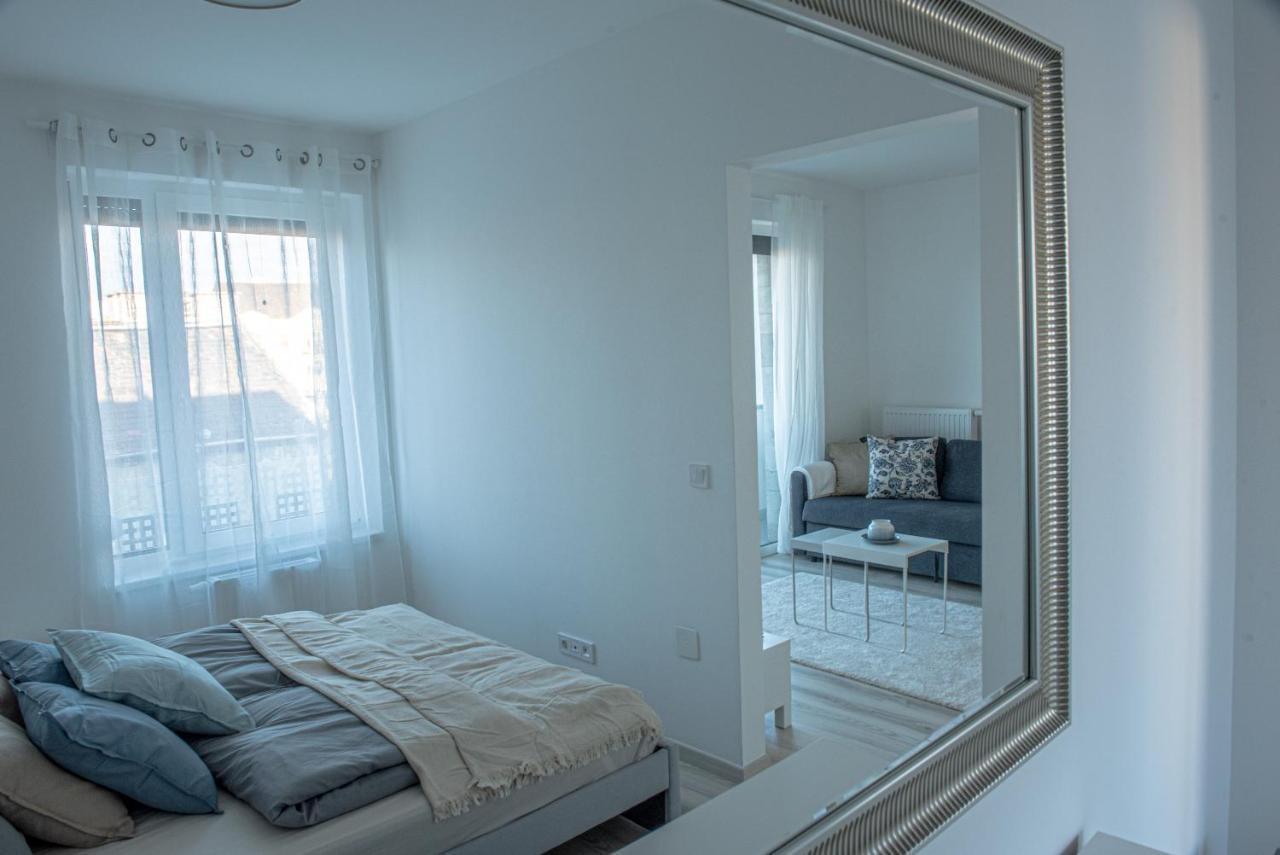 Dob36 Apartment With Free Private Parking And Balcony Budapest Eksteriør bilde