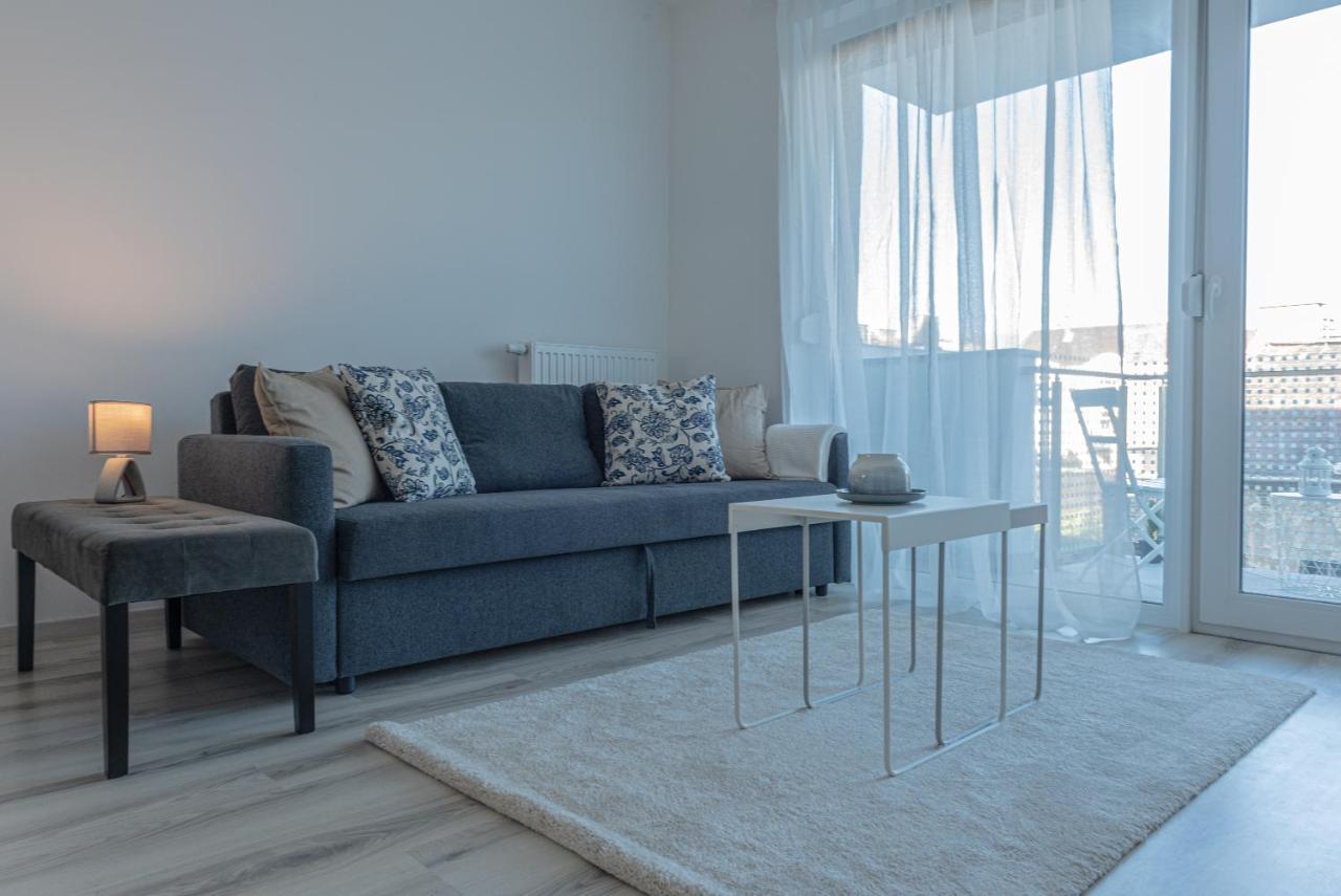 Dob36 Apartment With Free Private Parking And Balcony Budapest Eksteriør bilde