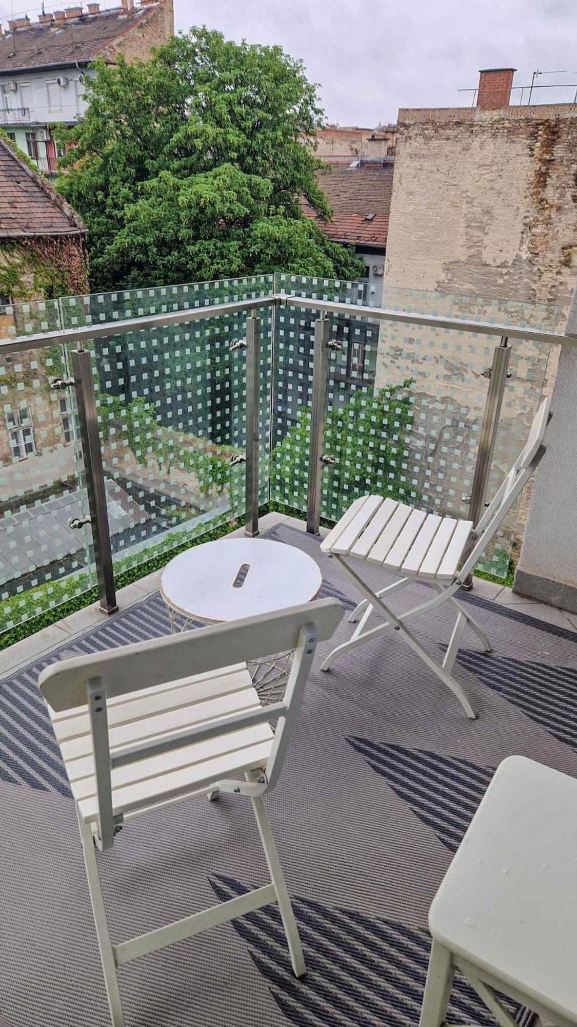 Dob36 Apartment With Free Private Parking And Balcony Budapest Eksteriør bilde