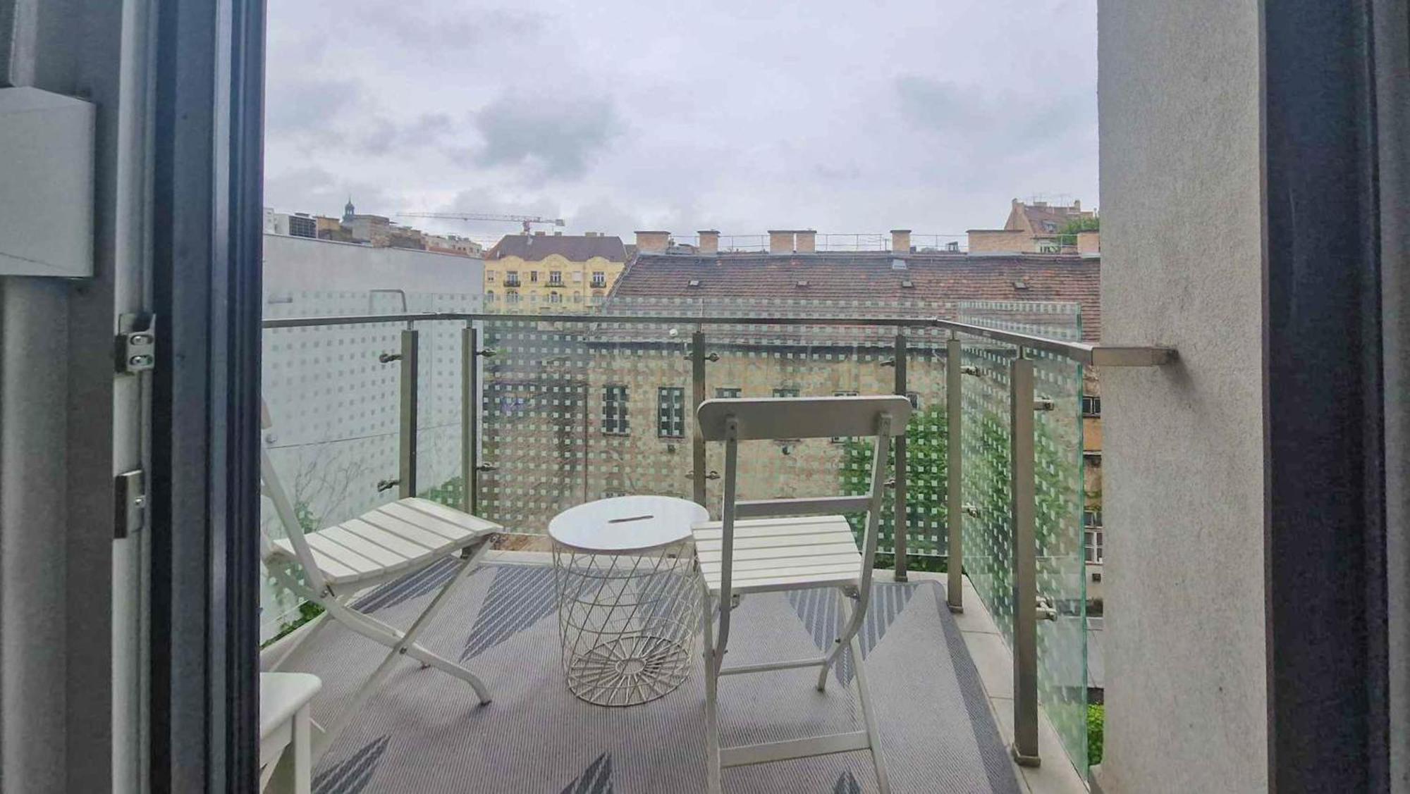 Dob36 Apartment With Free Private Parking And Balcony Budapest Eksteriør bilde